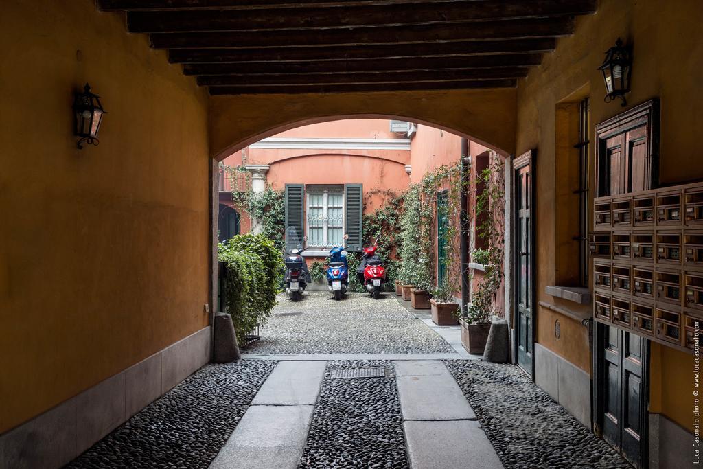 Апартаменты Casa Dolce Casa Alzaia Grande Милан Номер фото